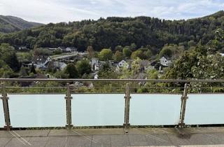 Wohnung mieten in 52152 Simmerath, Möblierte 3-Zimmer-Wohnung mit Balkon und traumhaften Fernblick