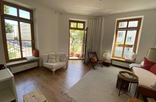 Wohnung mieten in Rheinsberger Straße 00, 10435 Mitte, Stilvolle 2-Zimmer-Wohnung mit gehobener Innenausstattung mit Balkon und EBK in BerlinMitte auf Zeit