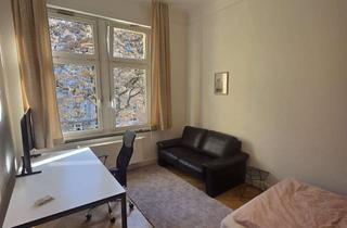 Wohnung mieten in Klever Straße 80, 40477 Golzheim, möbliertes WG-Zimmer in Pempelforter Altbau