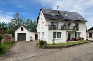 Wohnung mieten in 74626 Bretzfeld, Helle 4-Zimmer-Wohnung mit großem Balkon, weitläufigem Garten & zwei Carport-Stellplätzen