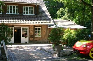 Gewerbeimmobilie kaufen in Adolf-Hoff-Weg 24, 27574 Geestemünde, Bootshaus im Bürgerpark - einer der schönsten Plätze in Bremerhaven