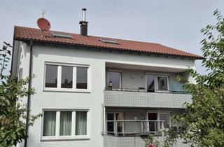 Haus kaufen in Eichenweg, 88074 Meckenbeuren, Provisionsfrei: Dreifamilienhaus mit Garten, Balkon & Doppelgarage