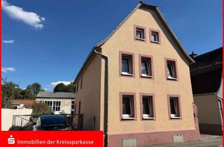Haus kaufen in 64319 Pfungstadt, Wohnhaus mit Lagerhalle im Herzen von Pfungstadt