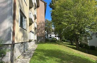 Mehrfamilienhaus kaufen in 94209 Regen, Kapitalanlage mit Entwicklungspotenzial: Gepflegtes Mehrfamilienhaus, 8 Wohneinheiten in Regen