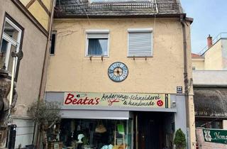 Haus kaufen in 97688 Bad Kissingen, Kleines Wohn- und Geschäftshaus am Marktplatz in Bad Kissingen