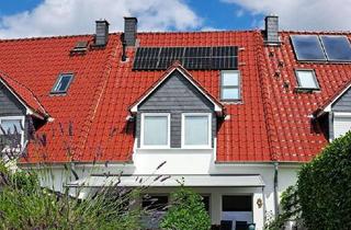 Reihenhaus kaufen in Karower Ring, 23972 Dorf Mecklenburg, Familienfreundliches Reihenhaus in der Vorstadt zu verkaufen