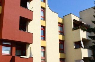 Wohnung kaufen in 13407 Berlin, Sonnige 2‑Zimmer‑Wohnung mit Südloggia – gepflegte Anlage, top Lage, solide Vermietung.