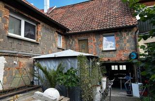Reihenhaus kaufen in Wümbacher Straße 25, 98693 Ilmenau, *** Schnell: Renovierungsbedürftige Haus sucht dringend Käufer!