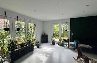 Haus mieten in Birkenredder 19b, 22359 Volksdorf, Wohnen mit Charakter: Doppelhaushälfte in Hamburg-Volksdorf