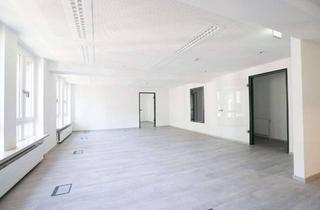 Büro zu mieten in Langenstraße 53, 28195 Altstadt, Bremen -Langenstraße: sanierte Bürofläche an der Schlachte im 4. Obergeschoss