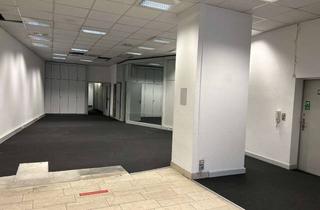Gewerbeimmobilie kaufen in 60389 Seckbach, Gewerbeimmobilie mit 2 Wohneinheiten und weiterem Potential (2Flächen bereits frei)