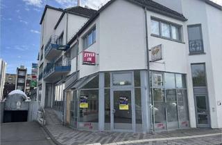 Gewerbeimmobilie kaufen in 59872 Meschede, *PROVISIONSFREI* Eckladenlokal am Henne-Boulevard/Meschede, Fensterflächen, TG SP + SP, bezugsfrei!