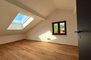Wohnung kaufen in Nelkenweg 12, 83080 Oberaudorf, Provisionsfreie 3-Zimmer-DG in Niederaudorf mit traumhaften Blick in die Berge, Kloster & Natur