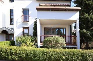 Wohnung kaufen in 64297 Eberstadt, ... MITTEN IM LEBEN ... AUF EINER EBENE ...