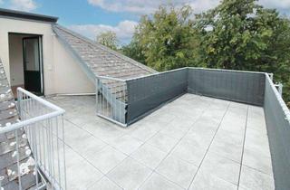 Wohnung kaufen in 01157 Dresden, Bezugsfreie & renovierte 3,5-Zi.WE mit Dachterrasse, EBK, Tageslichtbäder & Stellplatz