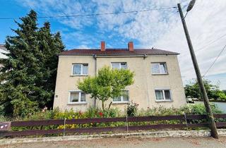Haus kaufen in 01477 Arnsdorf, PREISREDUZIERT! Großes Ein- bis Zweifamilienhaus mit schönem Grundstück am Ortsrand von Arnsdorf