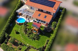 Einfamilienhaus kaufen in 83313 Siegsdorf, Charmantes Einfamilienhaus mit großem Garten, Pool & Sauna in Siegsdorf