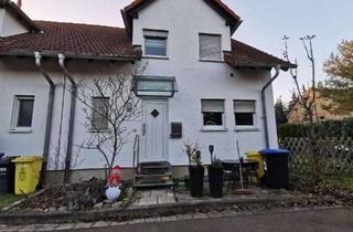 Haus mieten in 06184 Kabelsketal, Schönes Wohnen in Kabelsketal: Großzügige 4,5-Zi-Doppelhaushälfte mit Garten, Terrasse & Balkon
