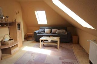 Immobilie mieten in 66115 Saarbrücken, ++ Nette 2 ZKB Dachgeschosswohnung in Saarbrücken ++