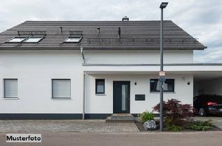 Einfamilienhaus kaufen in 22399 Hamburg, Einfamilienhaus in positiv geprägter Wohnlage durch die relative Nähe zum Alsterlauf