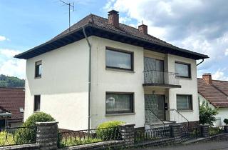 Einfamilienhaus kaufen in 35236 Breidenbach, Breidenbach: Familienhaus mit Charme und Potenzial