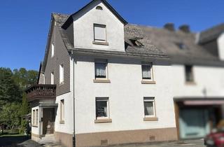 Doppelhaushälfte kaufen in 35716 Dietzhölztal, Ewersbach: Geräumige Doppelhaushälfte mit schönem Garten