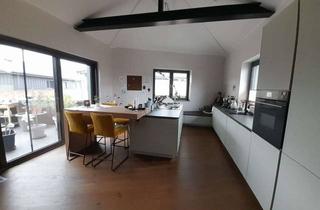 Penthouse kaufen in 33161 Hövelhof, Bezugsfrei! Großzügig wohnen mit Blick über Hövelhof!