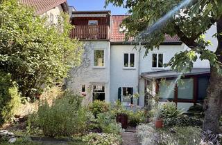 Einfamilienhaus kaufen in 07743 Jena, Stadtlage mit Freiraum - Ein Haus, viele Möglichkeiten und ein herrlicher Garten!