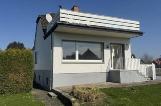 Einfamilienhaus kaufen in 59597 Erwitte, Haus mit großem Garten sucht neue Eigentümer