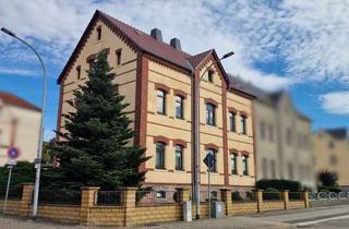 Haus kaufen in Köbkestraße 47, 09217 Burgstädt, Charmantes Zweifamilienhaus mit großem Garten, Garage & 13 Zimmern in Burgstädt