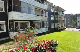 Wohnung kaufen in 42477 Radevormwald, Radevormwald - Langfristig vermietete 3-Zimmer-Wohnung mit Sonnenbalkon in Radev