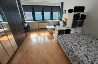 Wohnung kaufen in 50670 Köln, Köln - Provisionsfrei: 1-Zimmerapp. fast direkt am Mediapark