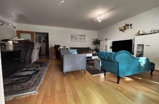 Wohnung kaufen in 53121 Bonn, Bonn - 3-Zi.-ETW, neue Hzg., FBH, Balkon, EBK, Carport, provisionsfrei