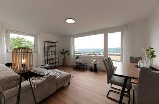 Wohnung kaufen in 73730 Esslingen, Esslingen am Neckar - Wohnen mit Ausblick - Modernisierte 2,5-Zimmer Wohnung mit zwei Terrassen in Esslingen
