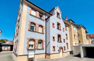 Wohnung kaufen in Rolandstraße, 90547 Stein, Provisionsfreie große Wohnung in Stein: Vermietete 3-Zimmer-Wohnung im 2. OG-Dachgeschoss mit Garage