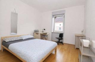 Wohnung kaufen in 67655 Innenstadt, Zentral wohnen: 2 Zimmer, Essküche und Gartennutzung