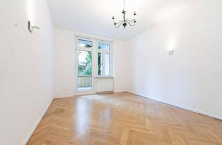 Wohnung kaufen in 79102 Wiehre, Stilvolle 5-Zimmer-Altbauwohnung – modernisiert mit großem Balkon nahe dem Schwabentor