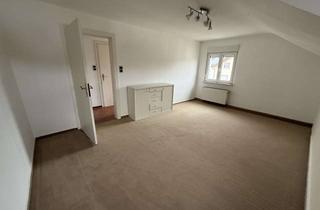 Wohnung mieten in 61381 Friedrichsdorf, *** Friedrichsdorf- schön geschnittene, helle 2 Zi.-Dachgeschoss-Whg. in kleiner Einheit ***