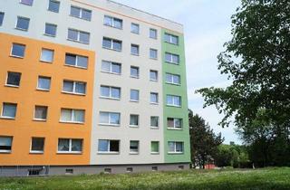 Wohnung mieten in Julius-Fucik-Straße 12, 07381 Pößneck, 3-Raum-Wohnung in Pößneck-Ost
