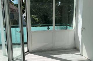 Wohnung mieten in Am Schwarzen Meer 74, 28205 Hulsberg, Renovierte, helle 1-Zimmer-Wohnung in Bremen-Hulsberg