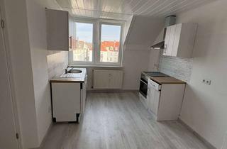 Wohnung mieten in Eisenstraße 13, 68305 Waldhof, schöne 2 Zimmer Dachgeschoss Wohnung