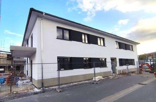 Wohnung mieten in Krondorfer Wiesen 1b, 06766 Bitterfeld-Wolfen, Erstbezug - Energieeffiziente 2-Raum-WE in ruhiger Lage mit Terrasse, Badmöbeln, Aufzug & Stellplatz