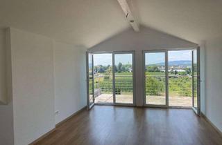 Wohnung mieten in Weinbergweg, 88074 Meckenbeuren, 2-Zimmer Dachgeschosswohnung mit Balkon sowie Berg- und Bodenseeblick