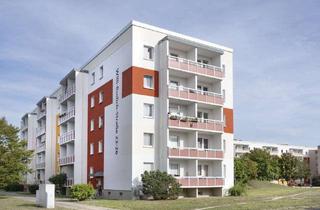 Wohnung mieten in Willi-Budich-Straße 26, 03044 Schmellwitz, Für Sie saniert. Frei ab sofort!