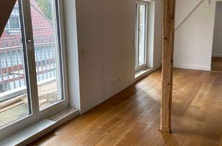 Wohnung mieten in 71636 Ludwigsburg, Kernsanierte Maisonette-Wohnung in Ludwigsburg mit ausgebautem Dachstock und Balkon