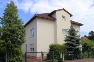 Wohnung mieten in Erlenweg 6a, 06120 Halle, Helle Dachgeschosswohnung mit Blick in die Dölauer Heide