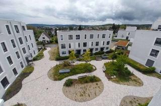 Wohnung mieten in Pestalozzistraße, 61250 Usingen, Große 3-Zimmer-Wohnung mit EBK und Loggia im schönen Usingen