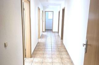 Wohnung mieten in 87437 Kempten, + +Wunderschöne, helle 3-Zimmer-Wohnung mit Balkon, die durch ihren perfekten Grundriss besticht + +