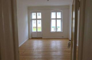 Wohnung mieten in Siemensdamm 47, 13629 Siemensstadt, Schöne 2-Zimmer-Altbauwohnung am Siemensdamm mit Balkon + neuem Bad! (WG-Geeignet)