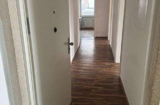 Wohnung mieten in 86551 Aichach, 3- Zimmer-Hochparterre- Wohnung mit Einbauküche, Gemeinschaftsgarten und PKW Stellplatz